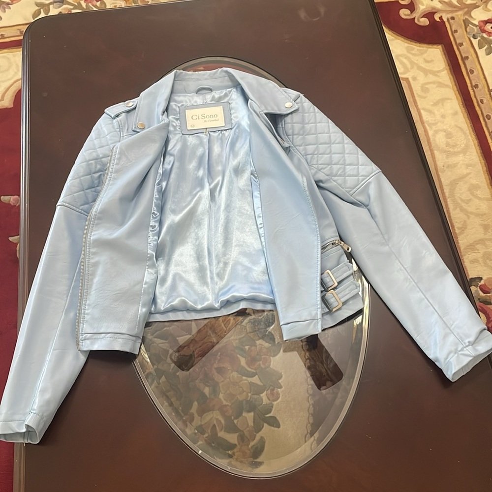 Jacket - Picture 10 of 16